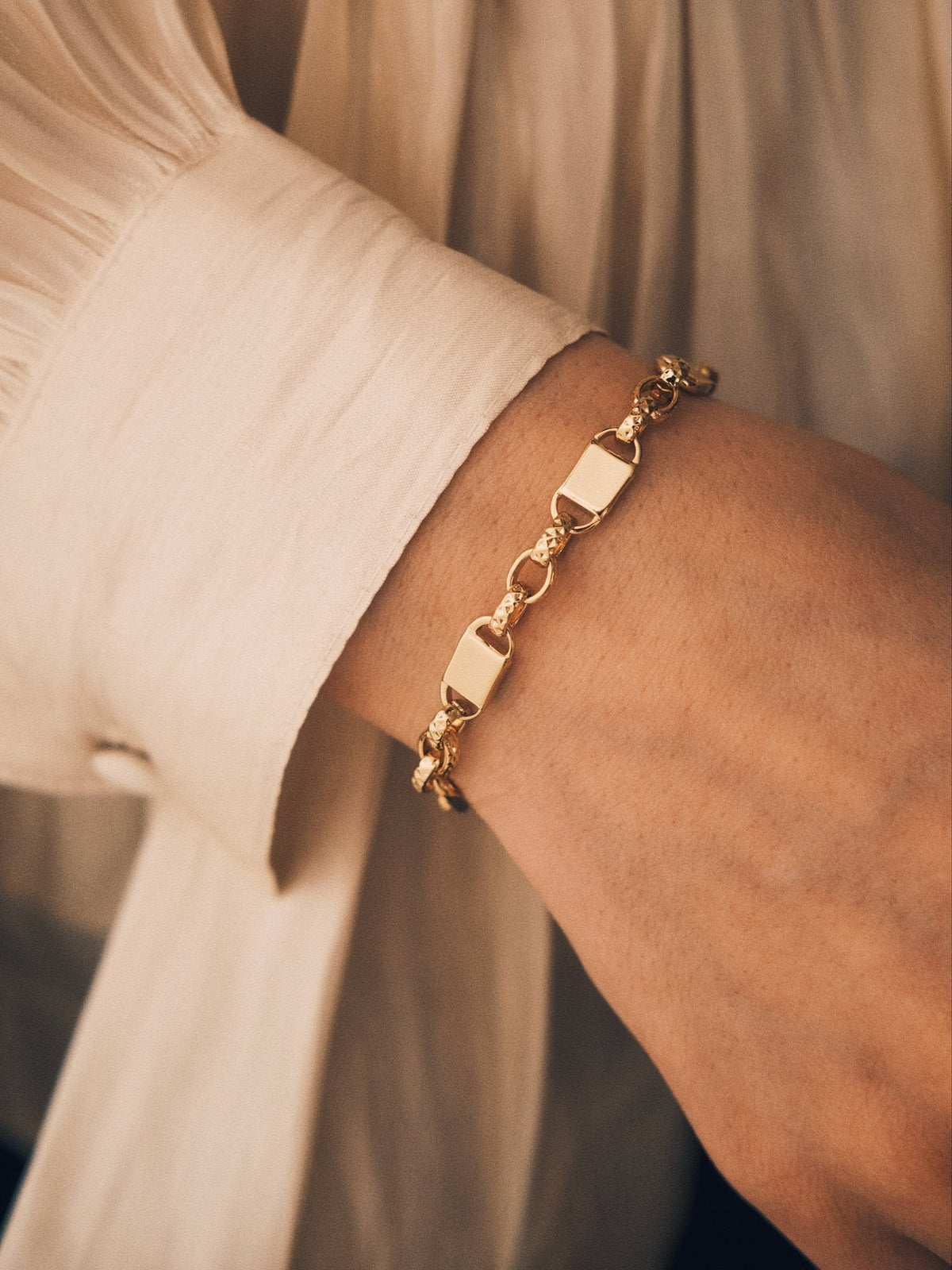 Bar Chain Pearl Bracelet — Gold-Tone Bracelet, alternate view