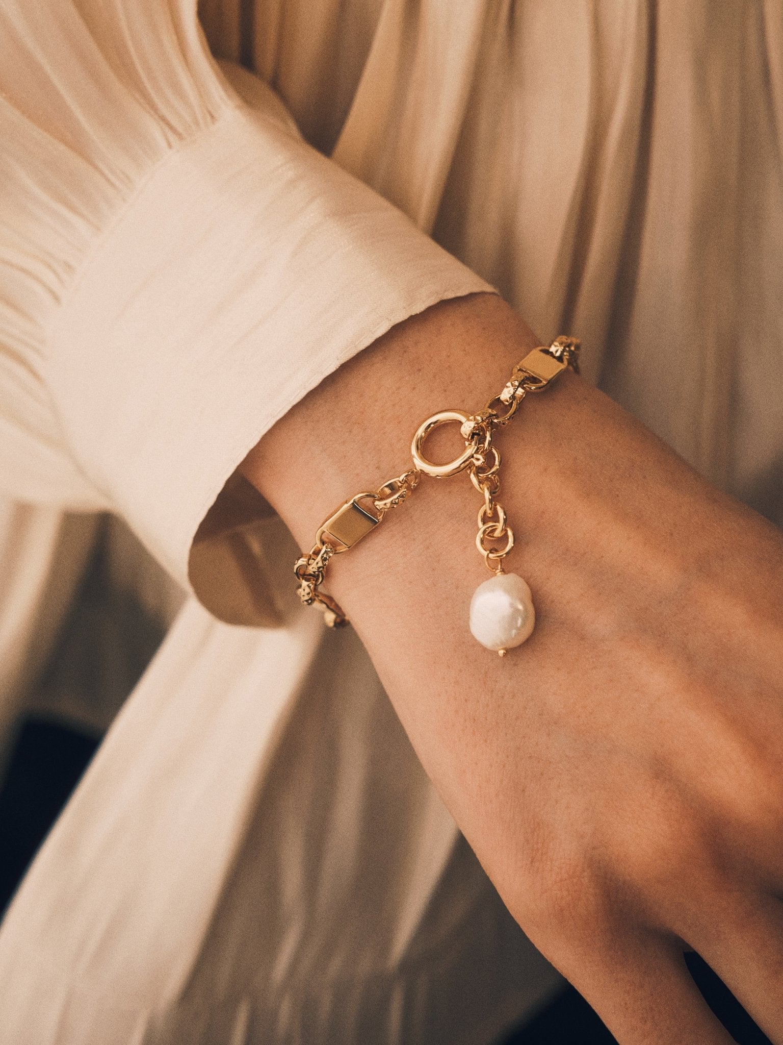 Bar Chain Pearl Bracelet — Gold-Tone Bracelet, alternate view