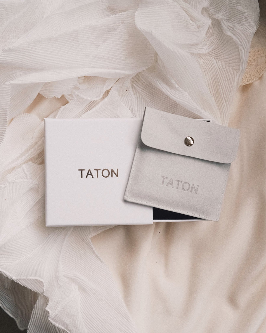 Taton gift box, alternate view