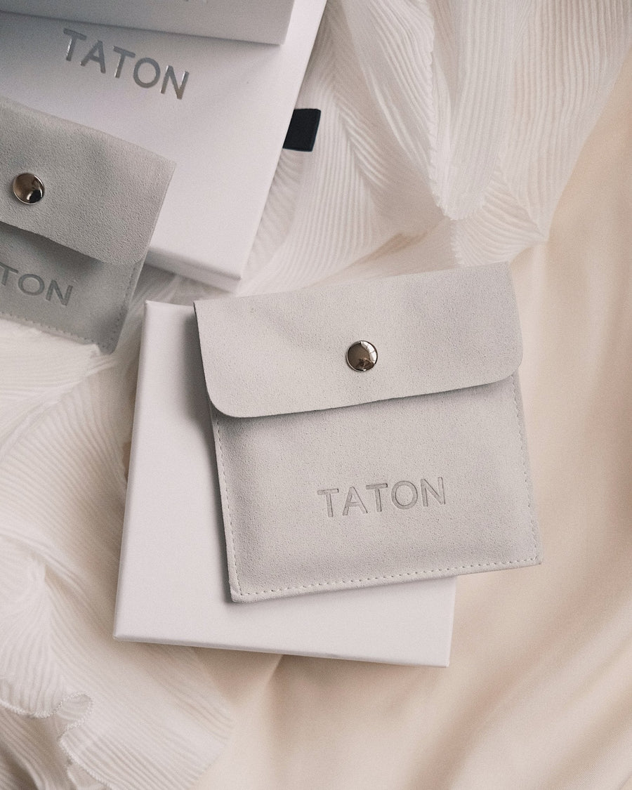 Taton gift box, alternate view