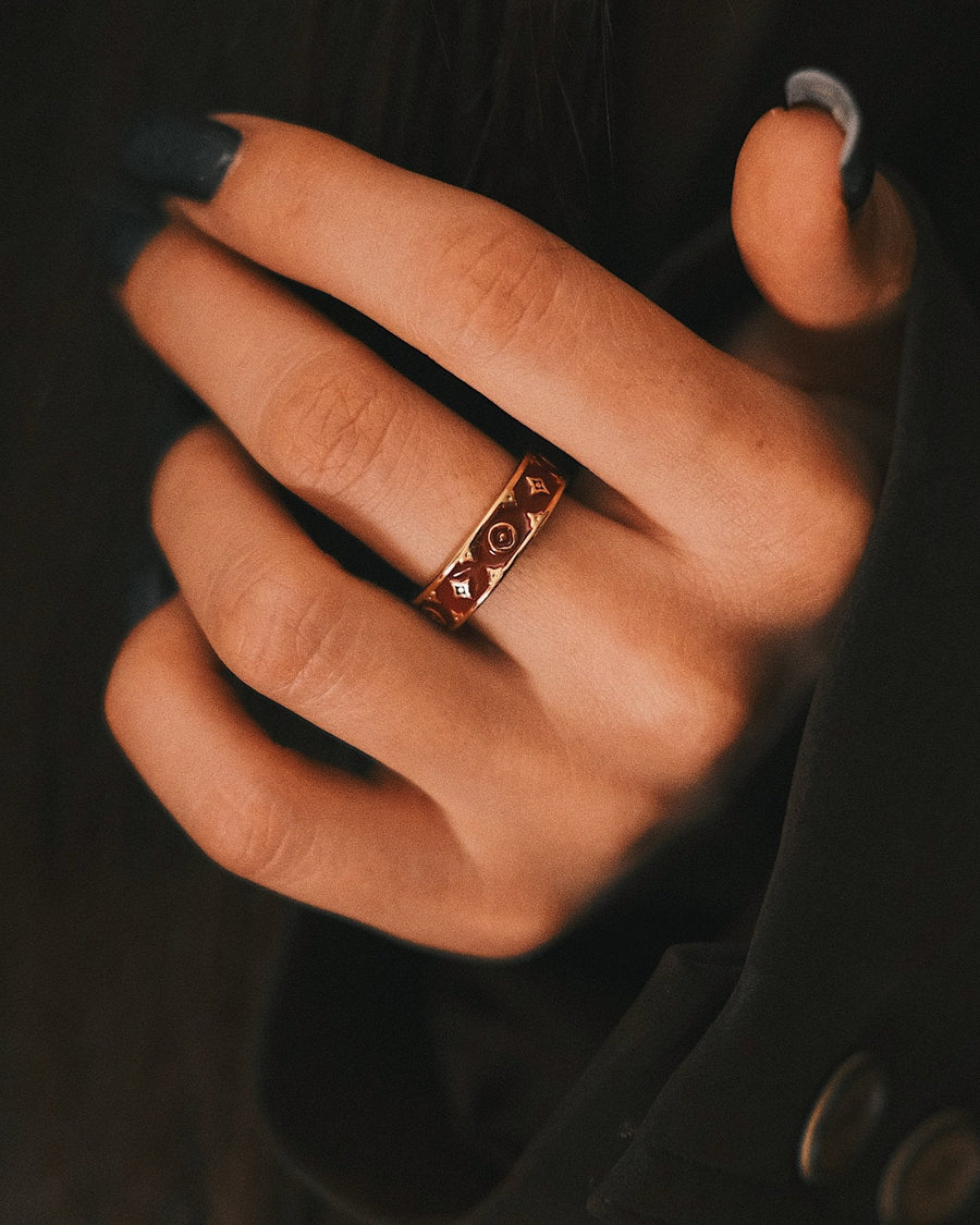 Wine Mosaic Band — Gold-Tone Ring